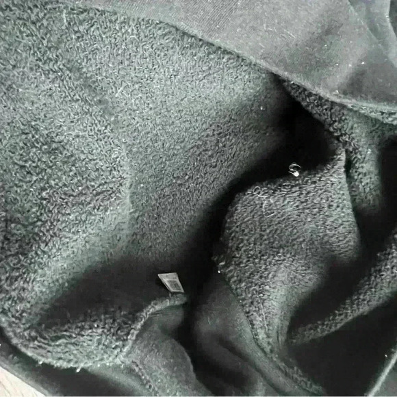 Peace Collective Women’s Black Toronto Canada Crew Neck Indie Sweater Small - Picture 15 of 15